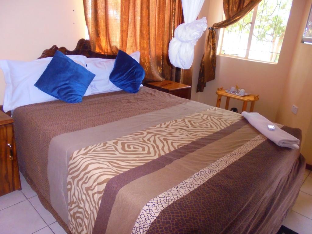 White Rose Lodge Livingstone Habitación foto
